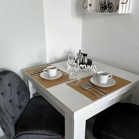 Kleine Möwe, Exklusives Ein Mit Sauna Im Haus * Wunstorf